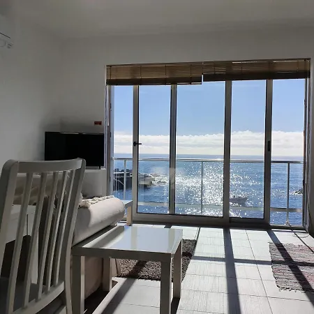 Casa Verde-porto Dos Carneiros Lagoa (Azores)