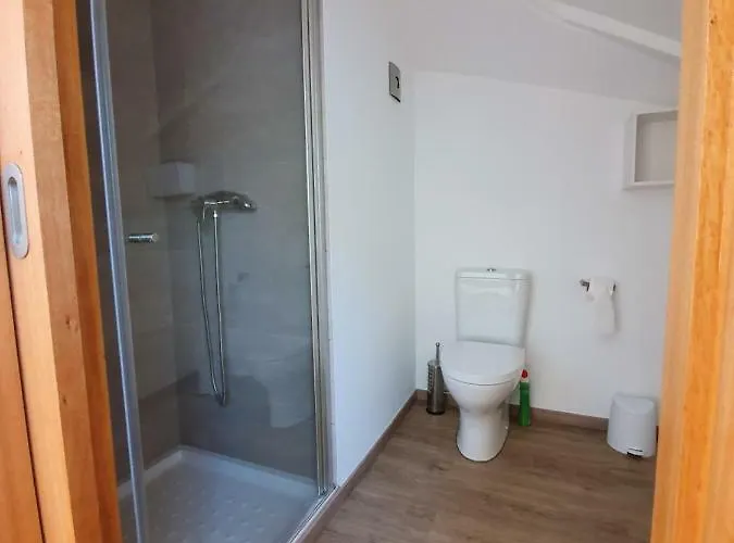 Casa Verde-porto Dos Carneiros Lagoa (Azores)